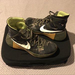 camo basketball shoes